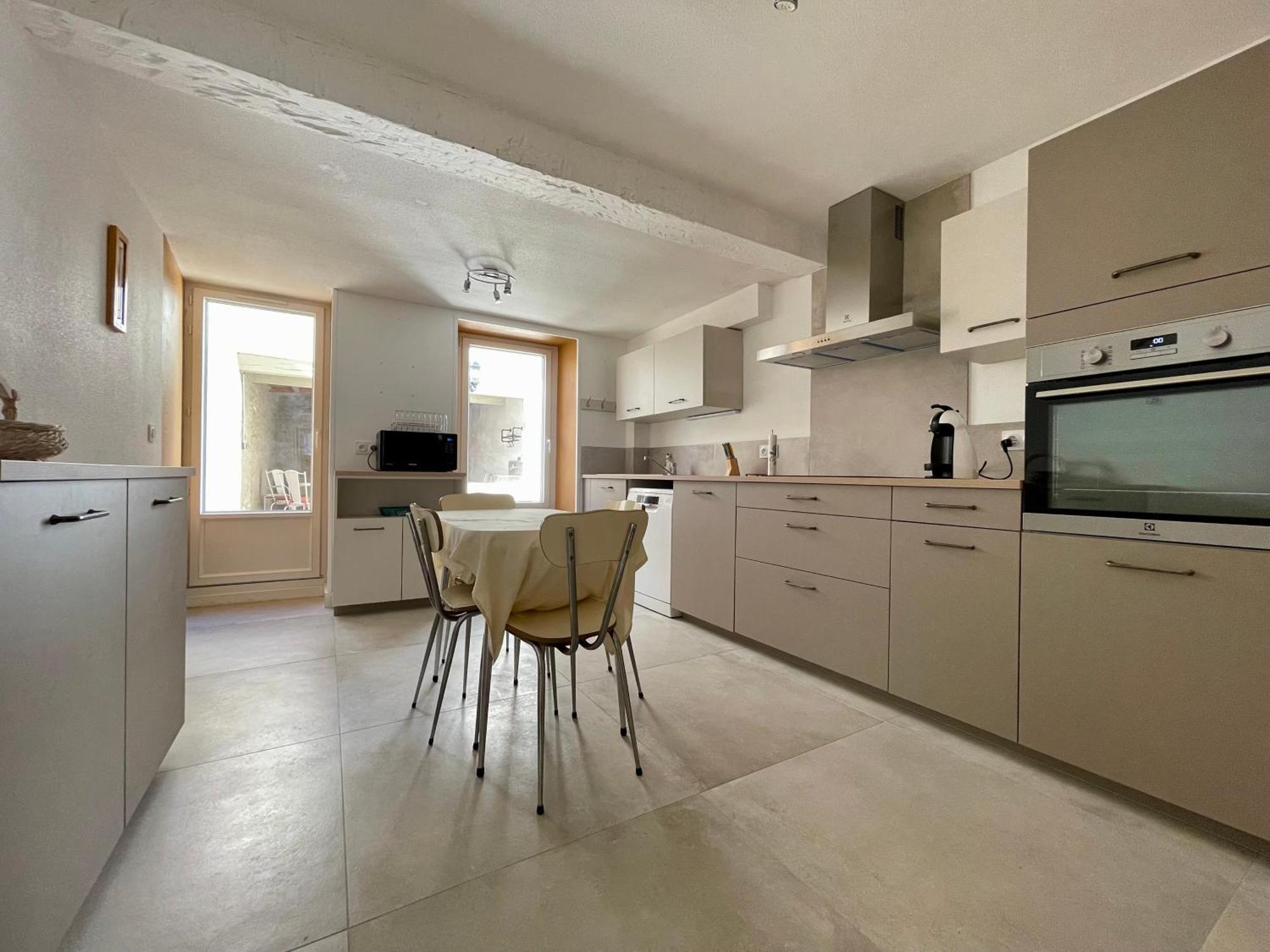 Maison Du Canal Avec Cour Privee Holiday home Carcassonne
