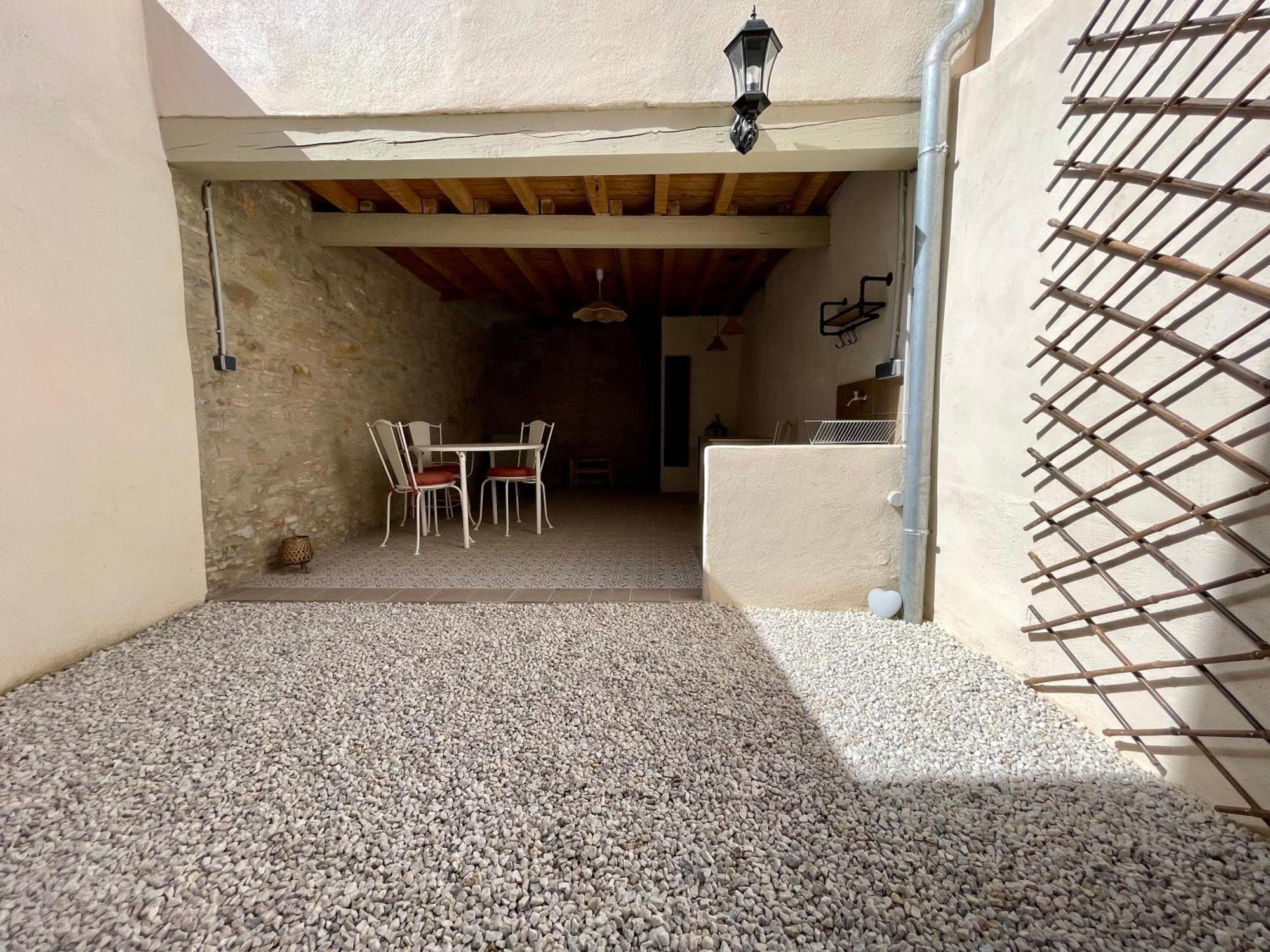 Holiday home Maison Du Canal Avec Cour Privee